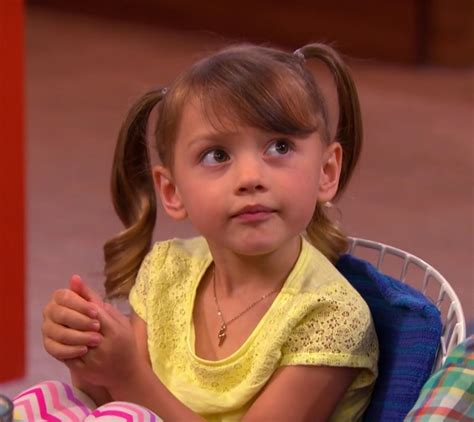 how old is chloe from thundermans